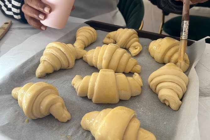 Croissants and pains au chocolat with a pastry chef in Paris - What you take home besides pastries