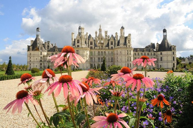 Day Tour of Chateaux of Chenonceau, Chambord & Caves Ambacia from Tours/Amboise - Why this Loire Valley day works