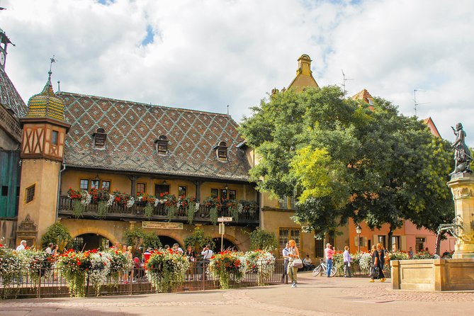 Day trip: Colmar, Haut-Koenigsbourg, Riquewihr and Kaysersberg - Audio guidance instead of a live tour guide