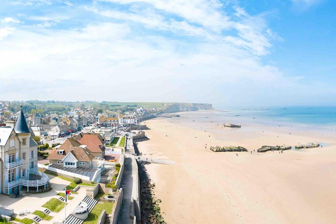 DDay Beaches Private Tour in Normandy from your Hotel in Paris - Pointe du Hoc: craters, cliffs, and a surviving bunker