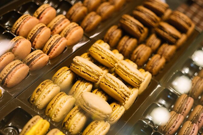 Devour Paris Ultimate Food Tour - Stop one: Poilane bread and the French breakfast habit