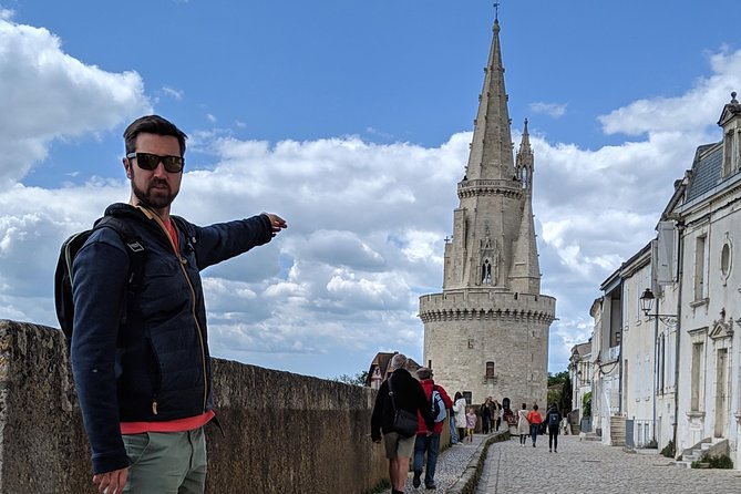 Discover La Rochelle: Discovery Walking Tour of La Rochelle - Why this two-hour walk works so well