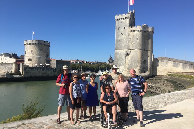 Discover La Rochelle: Discovery Walking Tour of La Rochelle - Hotel de Ville and the roots of La Rochelle