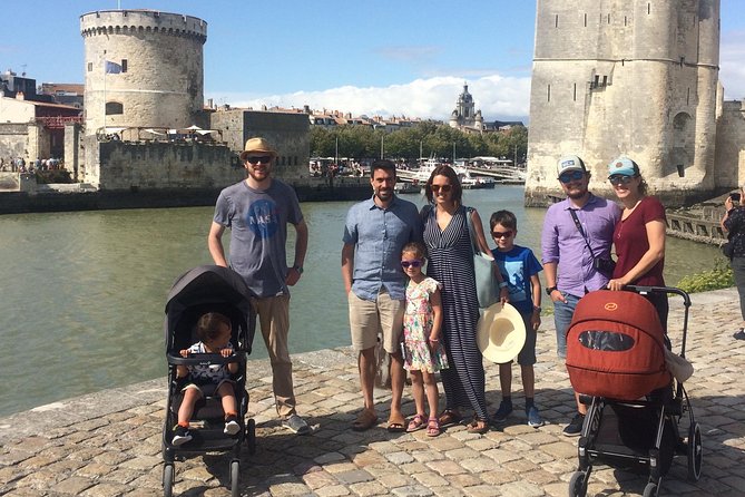 Discover La Rochelle: Discovery Walking Tour of La Rochelle - The central market and local tastes