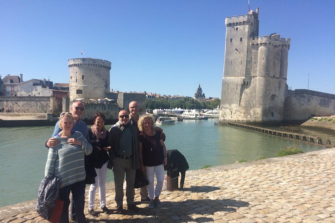 Discover La Rochelle: Discovery Walking Tour of La Rochelle - Starting beside the Chain Tower and old port