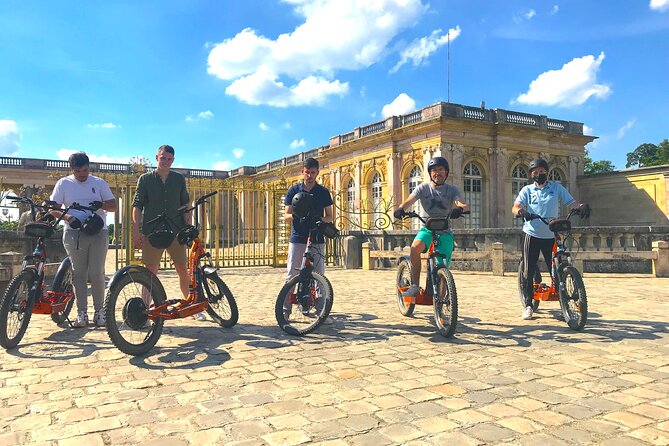 Discover Versailles on electric 2-wheelers (Yes to PRM) - Petit Trianon and Grand Trianon