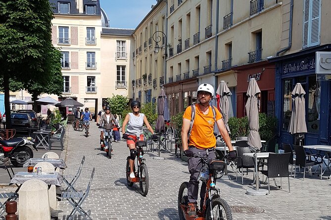 Discover Versailles on electric 2-wheelers (Yes to PRM) - The Grand Canal and Apollo’s Chariot