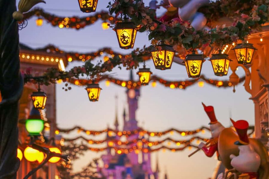 Disneyland® Paris 1-Day Ticket - Getting there from central Paris