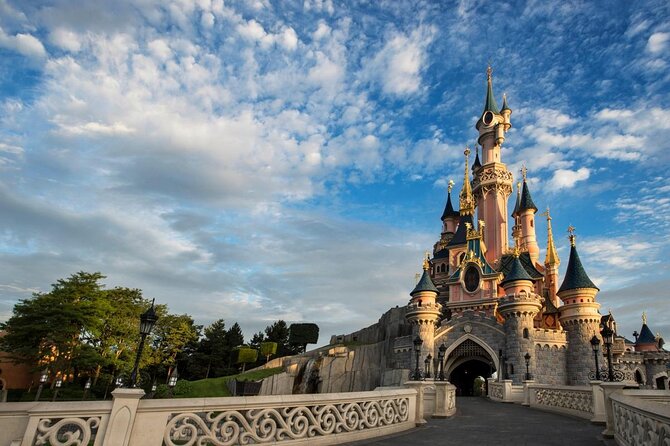 Disneyland Paris One Way or Round Trip Private Transfer from City or Airport - What the 40-minute journey is really worth