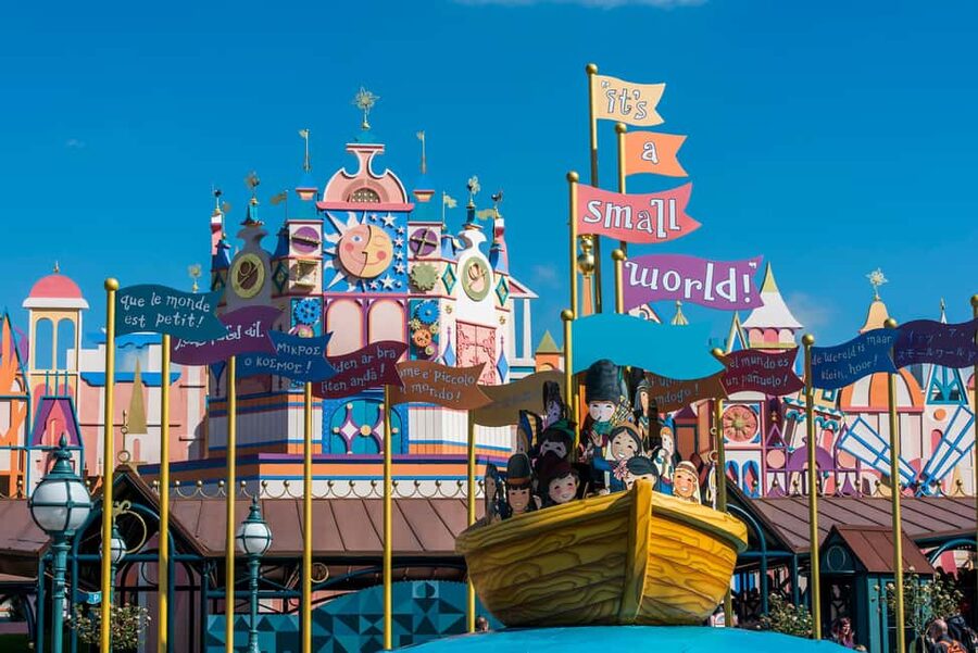 Disneyland® Paris Tickets and Shuttle Transport - Who should book this Disney day trip?