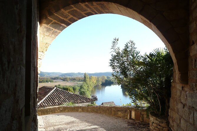 Dordogne Villages Half Day Tour from Sarlat - Key points at a glance