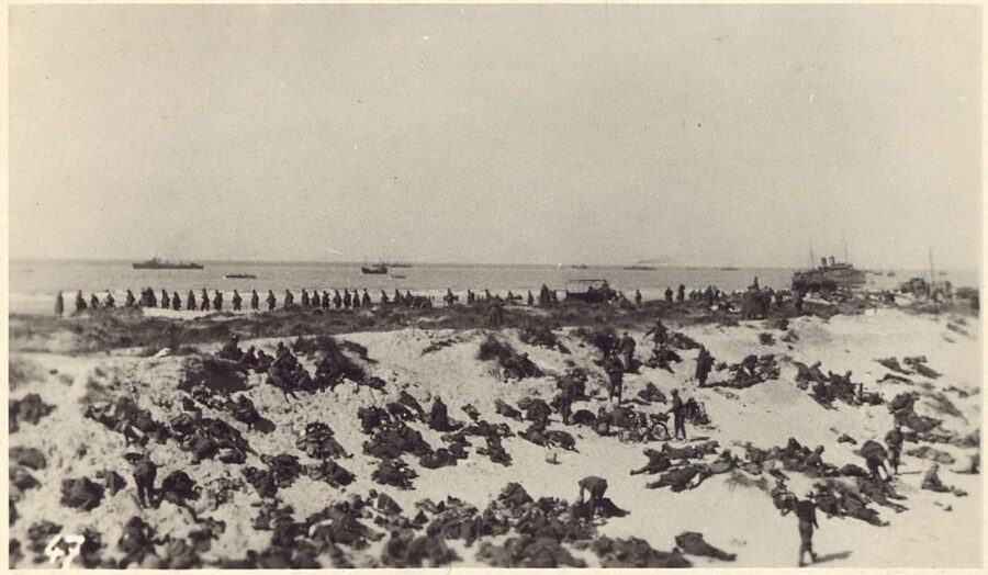 Dunkirk: Operation Dynamo and Battlefield of Dunkirk Tour - The port and the preserved East Mole