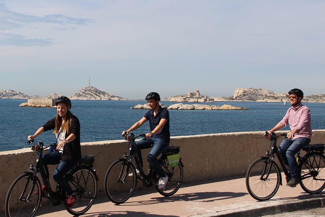 E-Bike Rental in Marseille with our brand new Virtual Guide !! - Following the virtual guide on your phone