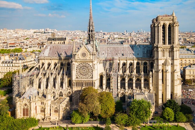 Early Access Paris Notre Dame Cathedral Walking Tour - Police headquarters and wartime marks