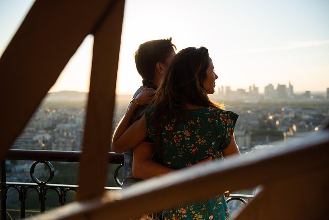 Eiffel Tower Dinner Experience and Sightseeing Seine River Cruise - The Madame Brasserie meal and the view
