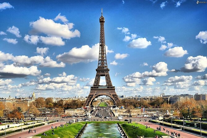Eiffel Tower Guided Access up to the 2nd Floor or Summit by Lift - Key points to know before you book