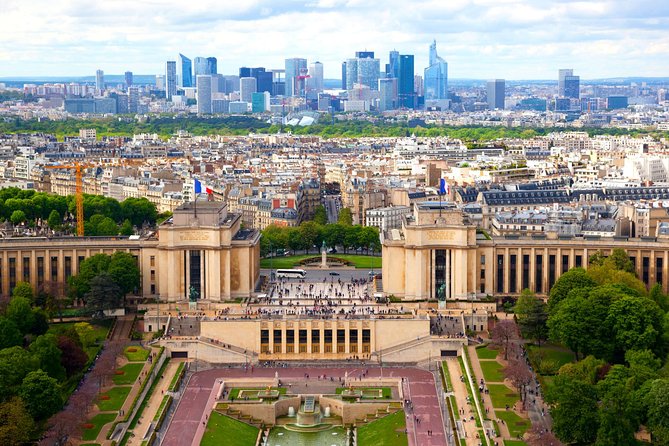 Eiffel Tower Guided Climbing Experience & Optional Summit Upgrade - The Eiffel Tower climb begins on Avenue Elisée Reclus