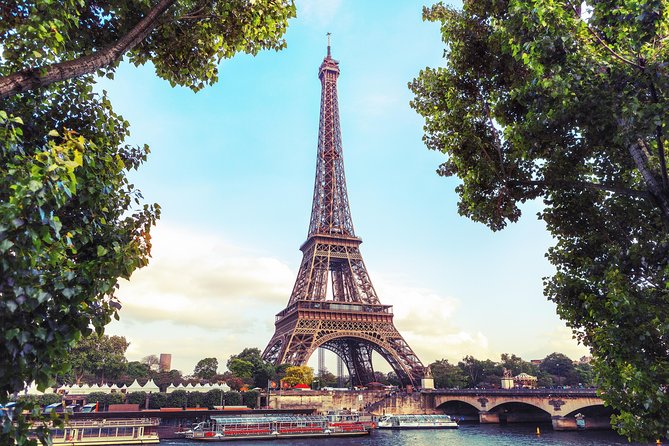 Eiffel Tower Lift Access with Optional Summit and Seine Cruise - What this Eiffel Tower experience really offers