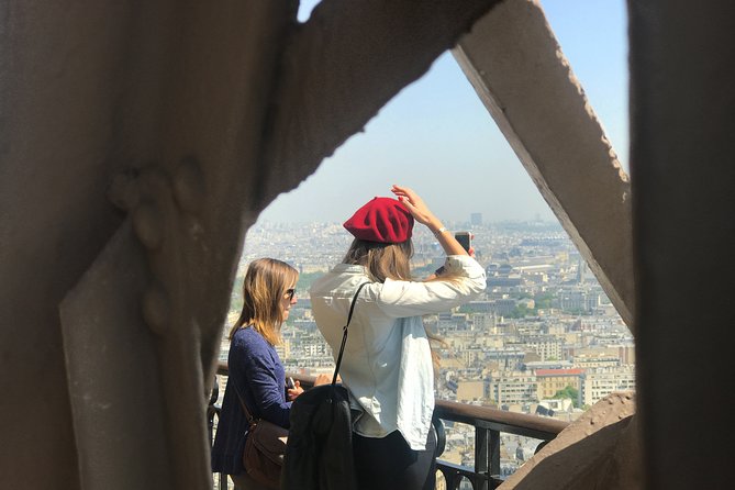 Eiffel Tower Pre Booked Ticket by Lift with Summit Options - What happens after the orientation