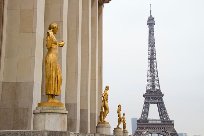 Eiffel Tower Reserved Access Summit or 2nd Floor Guided by Lift - The summit option reaches about 276 meters