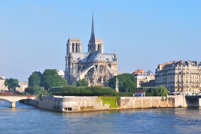 Eiffel Tower Summit Option with Seine River Cruise and City Tour - Who should book this experience?