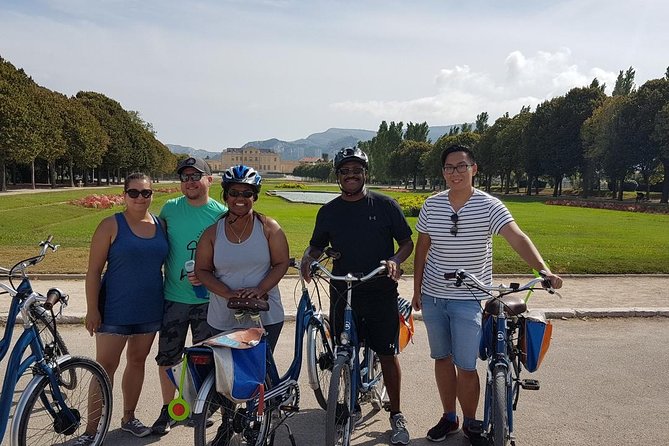 Electric Bike Tour to the Calanques from Marseille - Returning through parks and city sights