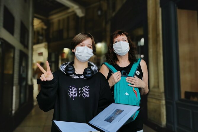 Escape Game in the Covered Passages in Paris - Starting at Rue du Faubourg Montmartre