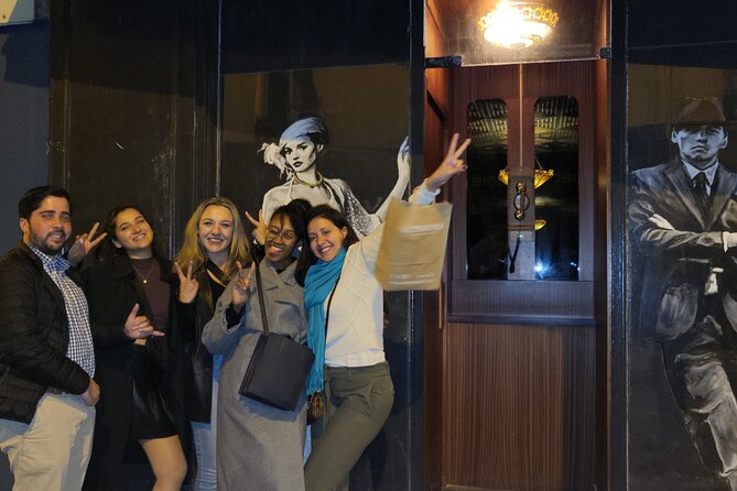 Explore speakeasies and hidden bars, sip meet & socialize - Key points to know before you book