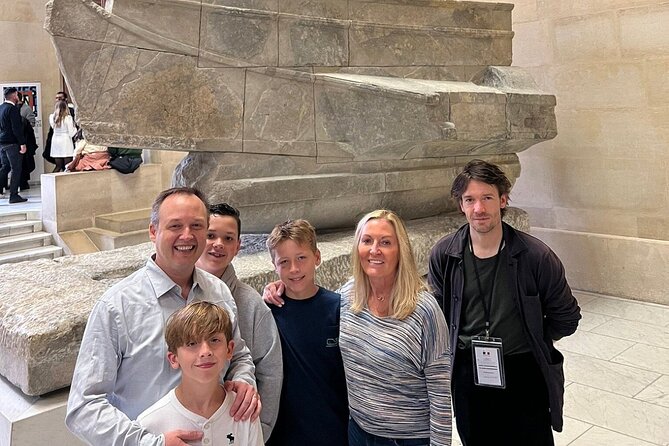 Family Friendly Louvre Museum Private Guided Tour - What to bring, and what to leave behind