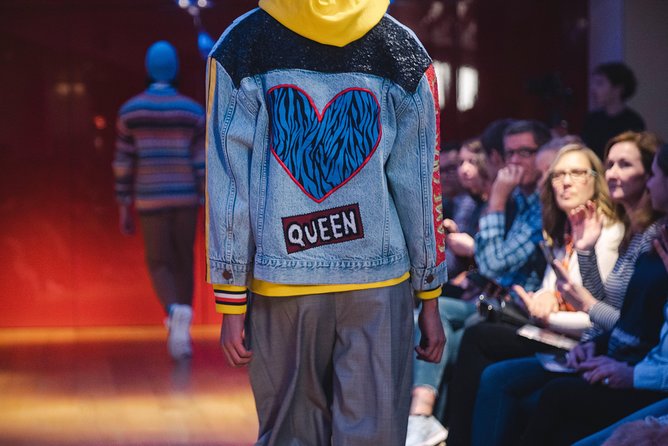 Fashion Show at Galeries Lafayette Paris - Music, models, and the level of production