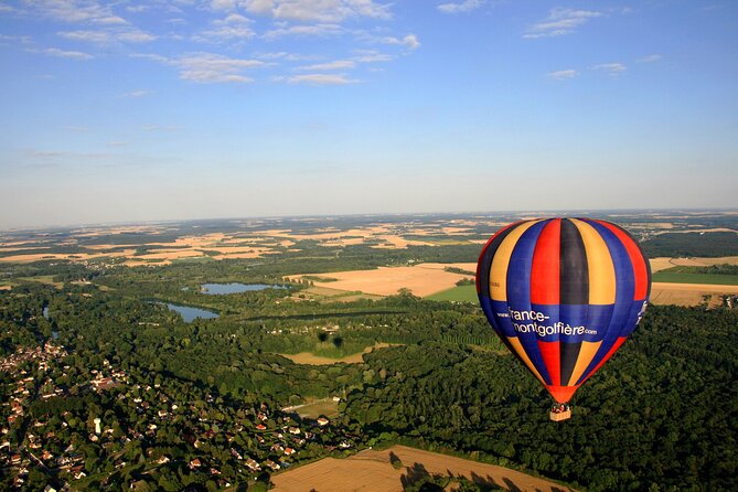 Fontainebleau Forest Half Day Hot-Air Balloon Ride with Chateau de Fontainebleau - Landing, recovery, and the champagne toast