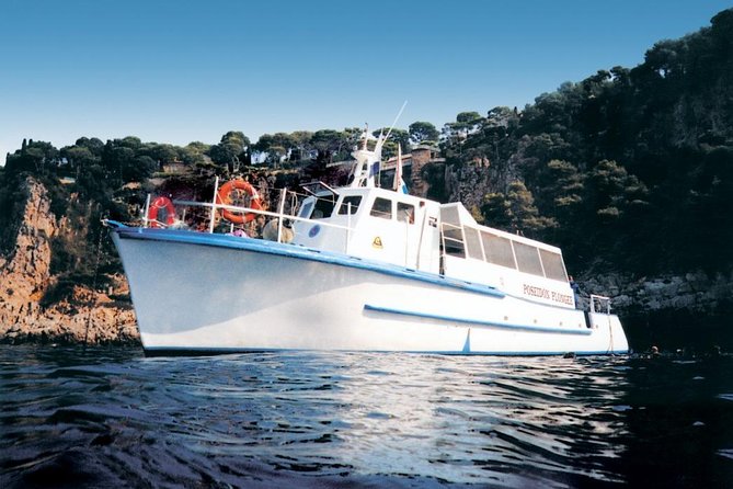 French Riviera Villefranche Bay Snorkeling Tour from Nice - Leaving Nice Port for Villefranche Bay