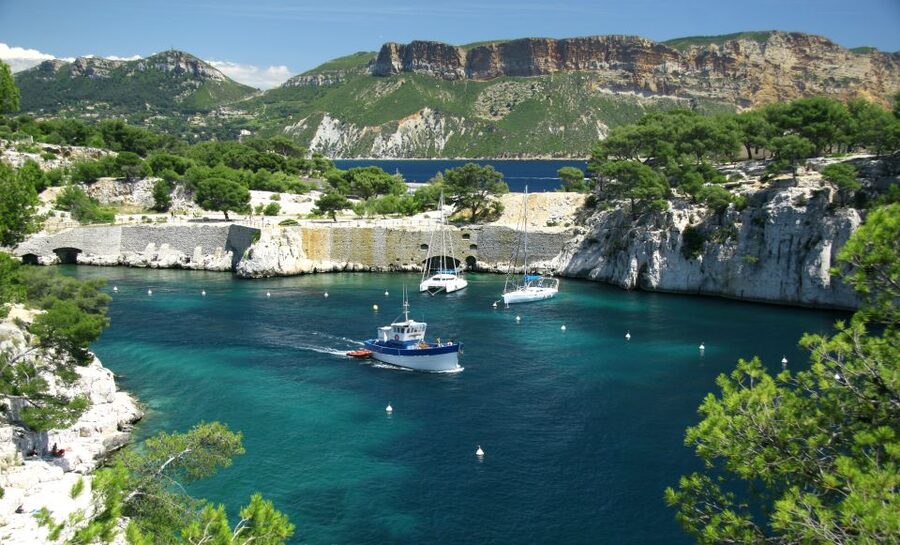 From Aix: Cassis Boat Ride & Provence Wine Tasting Day Tour - What the $247 price really covers
