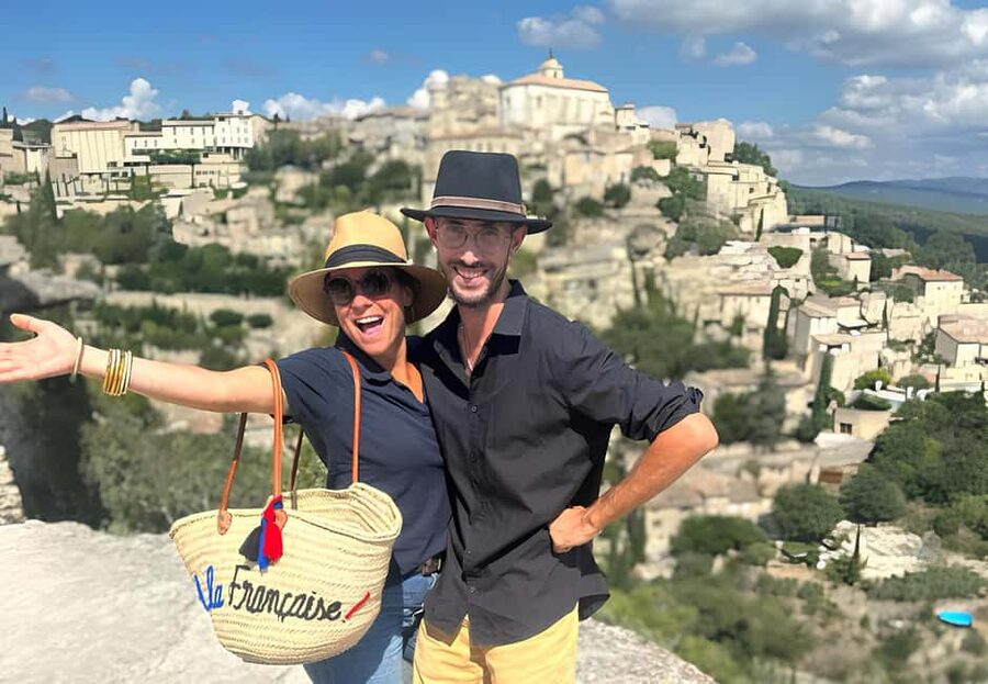 From Aix-en-Provence: Luberon Hilltop Villages Half-Day Tour - Finishing above the Luberon in Gordes