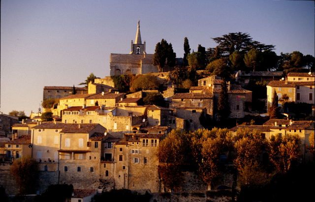 From Aix-en-Provence: Luberon Hilltop Villages Half-Day Tour - Leaving Aix for Lourmarin