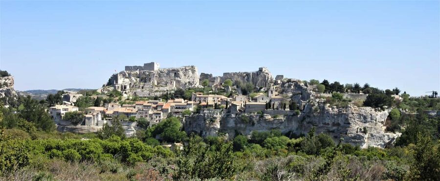 From Aix-en-Provence: Provence Region Tour with Wine Tasting - The Roman engineering of Pont du Gard