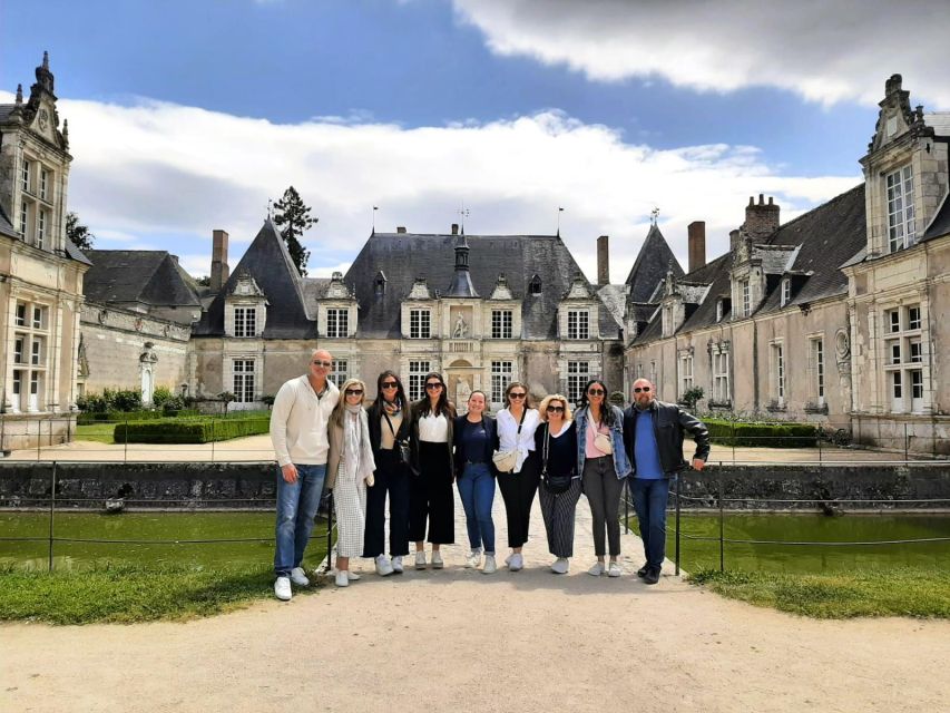 From Amboise: Chambord and Chenonceau Tour with Lunch - At a glance