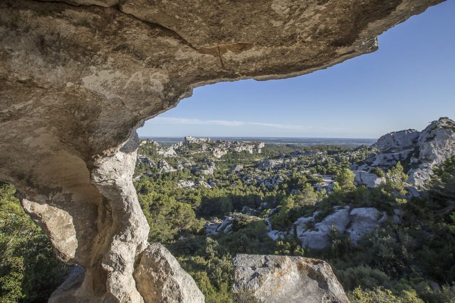 From Avignon: Full-Day Best of Provence Tour - Luberon views and the uncertain lavender season