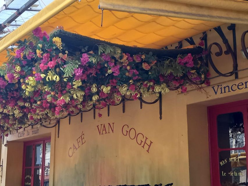 From Avignon: In the Footsteps of Van Gogh in Provence - A carefully packed five-hour schedule