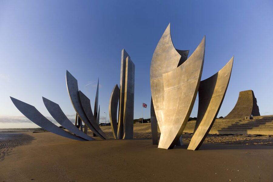 From Bayeux: American D-Day Sites in Normandy Full-Day Tour - The guides make or break the day