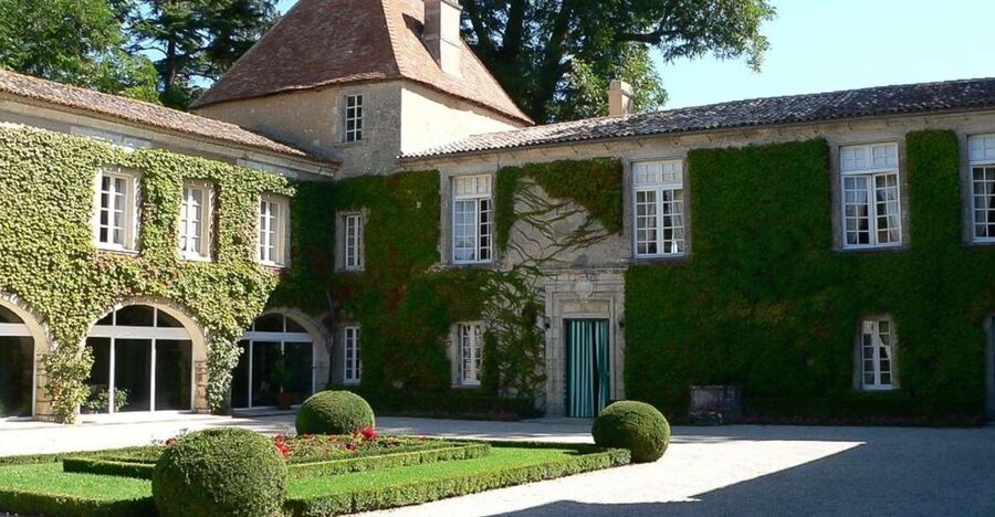 From Bordeaux: Full-Day Medoc Wine Tour - The third winery and the final taste of Medoc