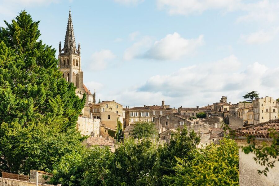 From Bordeaux: Half-Day Saint-Émilion Tour and Wine Tasting - Why the small group matters