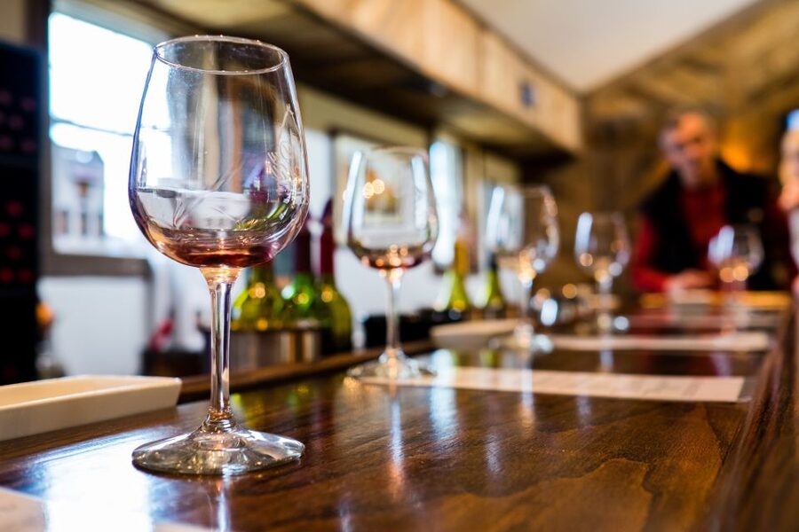 From Bordeaux: St. Emilion Village Half-Day Wine Tour - Guide quality is the heart of the tour