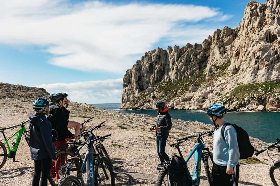 From Marseille: Guided E-Bike Tour to Calanque de Sormiou - From Pointe Rouge to the Calanques