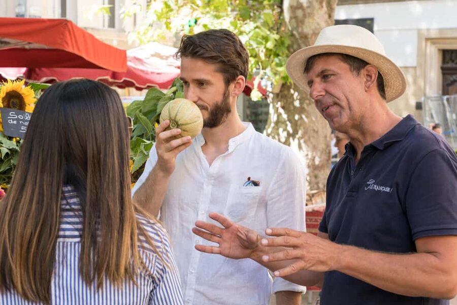 From Marseille: Luberon Market & Villages Full-Day Tour - Markets make the route more than a photo tour