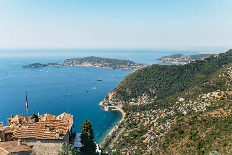 From Nice: French Riviera in One Day - The guide matters more than the bus