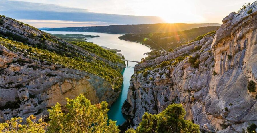 From Nice: Gorges du Verdon Guided Tour - Castellane at the foot of the mountain rock