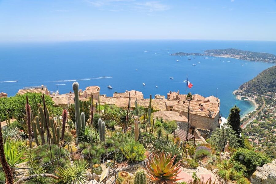 From Nice: The Best of the French Riviera Full Day Tour - Guides, group size, and the feel of the day