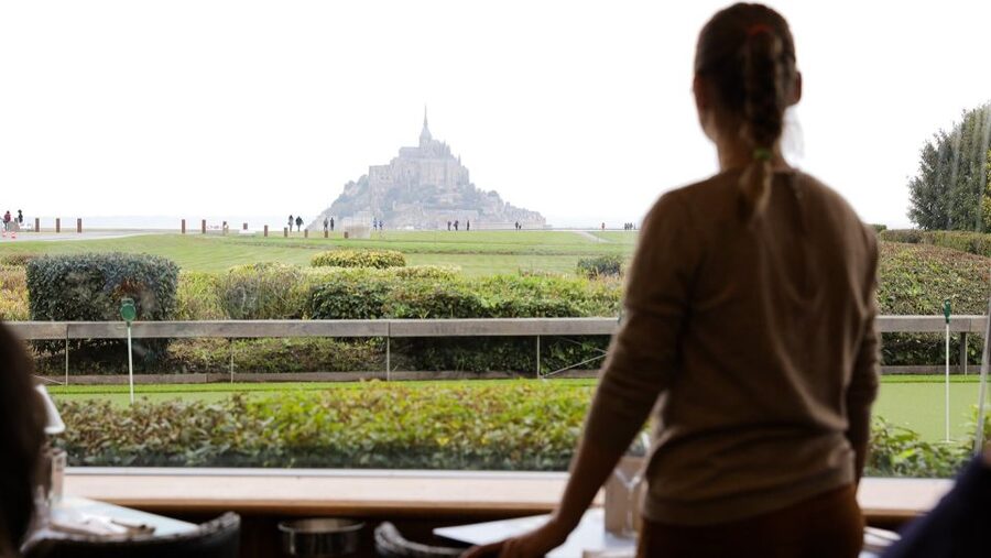From Paris: 2-Day Normandy & Brittany Tour - Omaha Beach: meaningful, but not an all-day D-Day visit