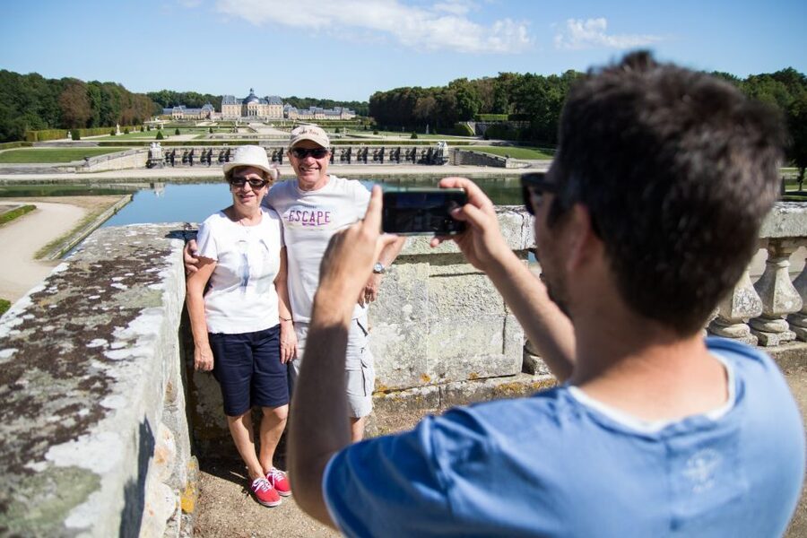 From Paris: Chateau de Fontainebleau & Vaux-Le-Vicomte Tour - The $259 price: what you are paying for